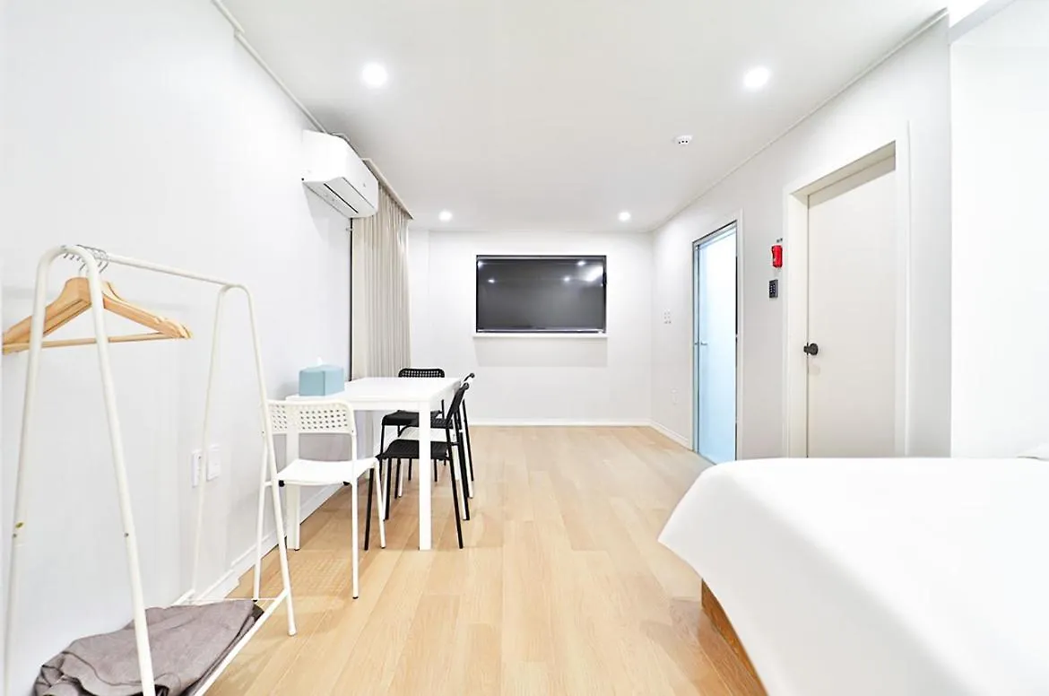 Busan Gwangan Holic Story Hotel