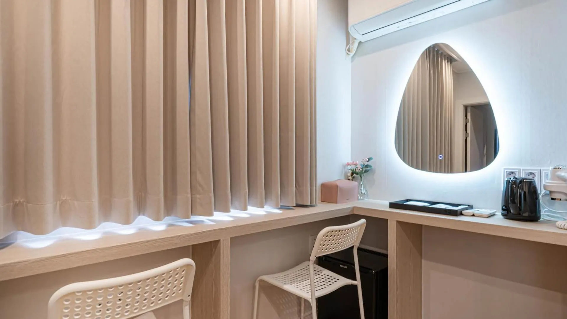 Busan Gwangan Holic Story Hotel 0*,  South Korea