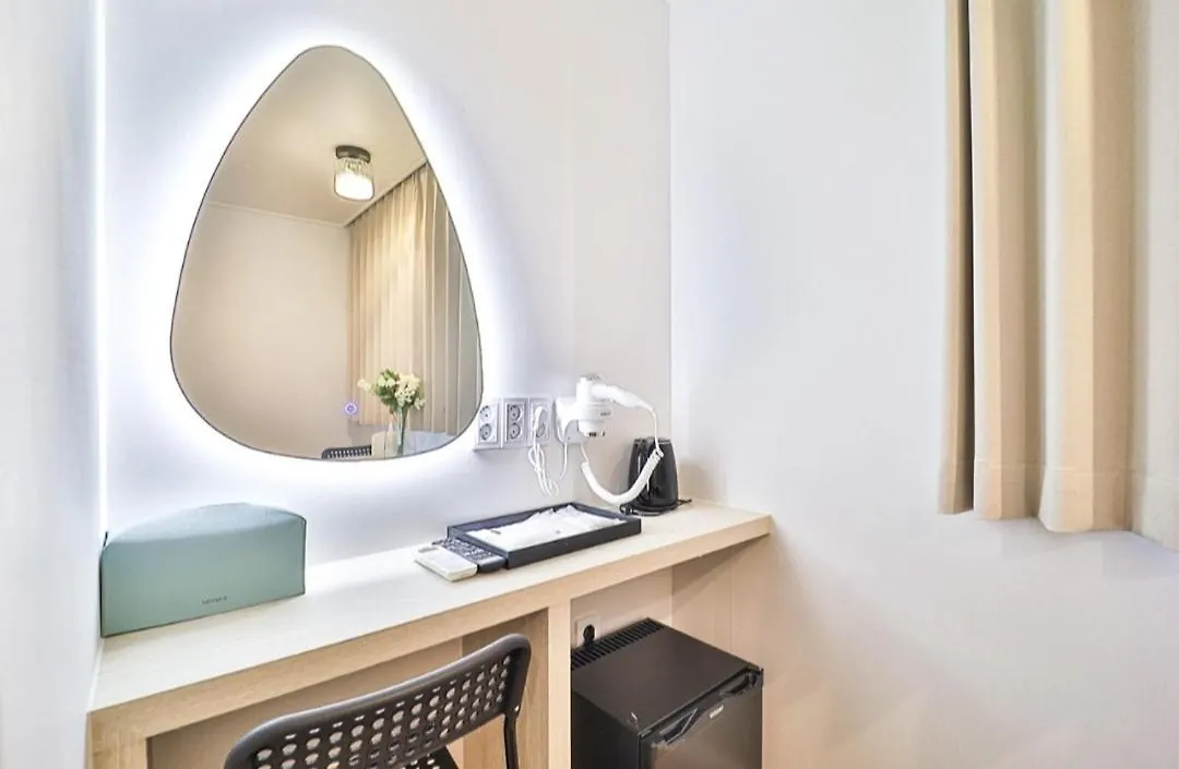 Busan Gwangan Holic Story Hotel